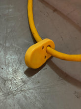 Lade das Bild in den Galerie-Viewer, Hang TAG
